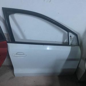 VOLKSWAGEN Polo sağ ön kapı