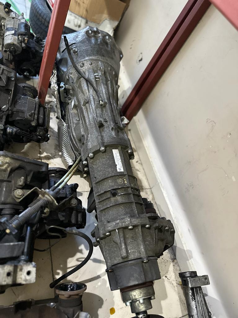 Audi Q7 şanzıman Audi Q7 şanzıman