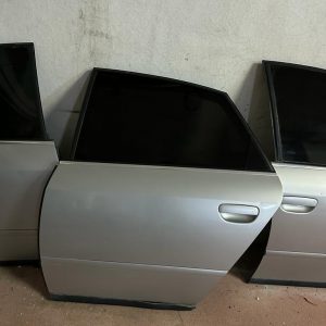 Audi a6 sol arka kapı