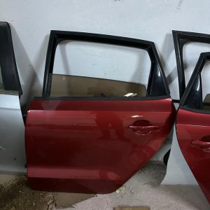 VOLKSWAGEN Polo sol arka kapı