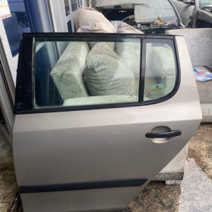 SKODA Fabia sol arka kapı