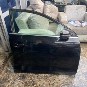 VOLKSWAGEN Jetta sağ ön kapı