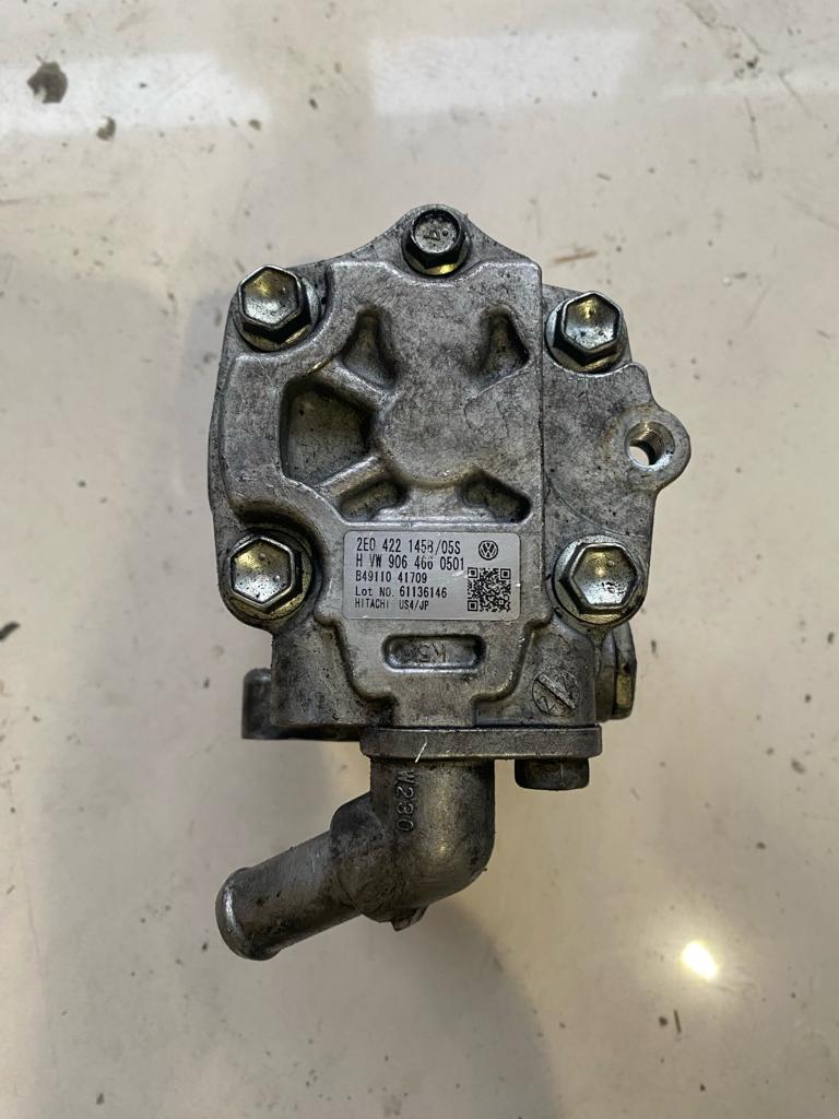VOLKSWAGEN 2e0422145b crafter direksiyon pompası VOLKSWAGEN 2e0422145b crafter direksiyon pompası
