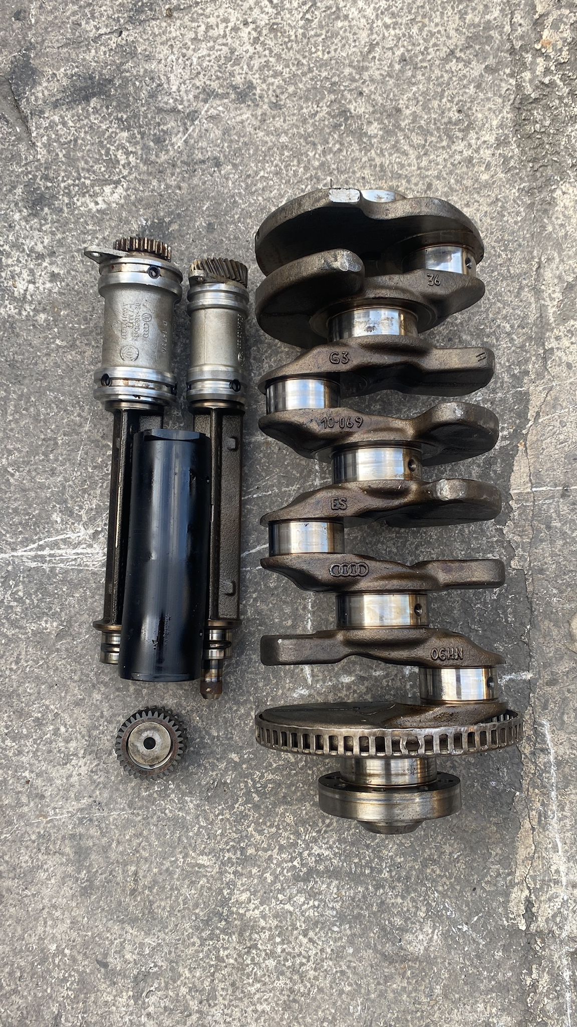 AUDİ 2.0 TFSİ CDN MOTOR KRANK VE BALANS TAKIMI AUDİ 2.0 TFSİ CDN MOTOR KRANK VE BALANS TAKIMI