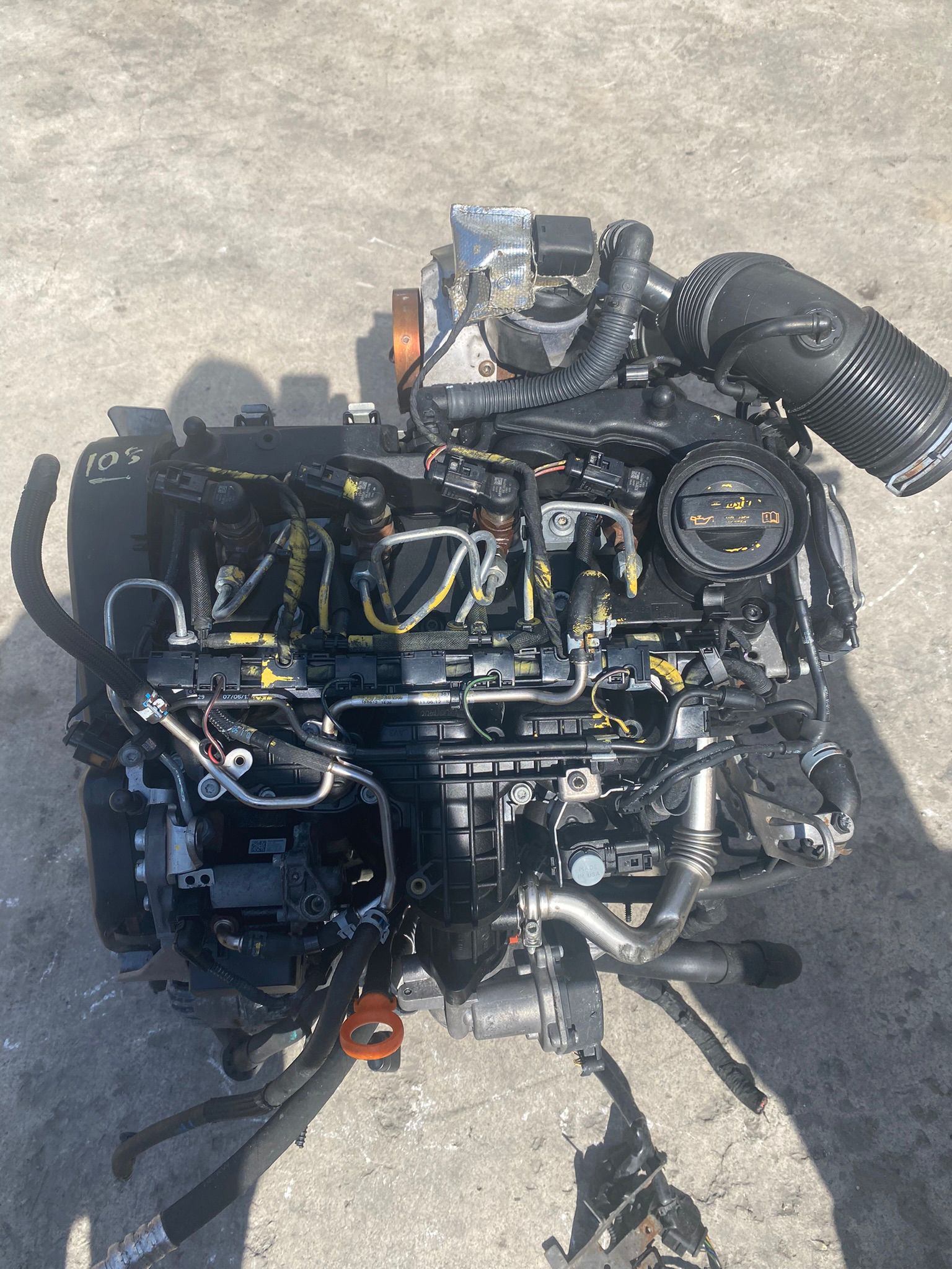 VOLKSWAGEN 1.6tdi cay Polo motor VOLKSWAGEN 1.6tdi cay Polo motor
