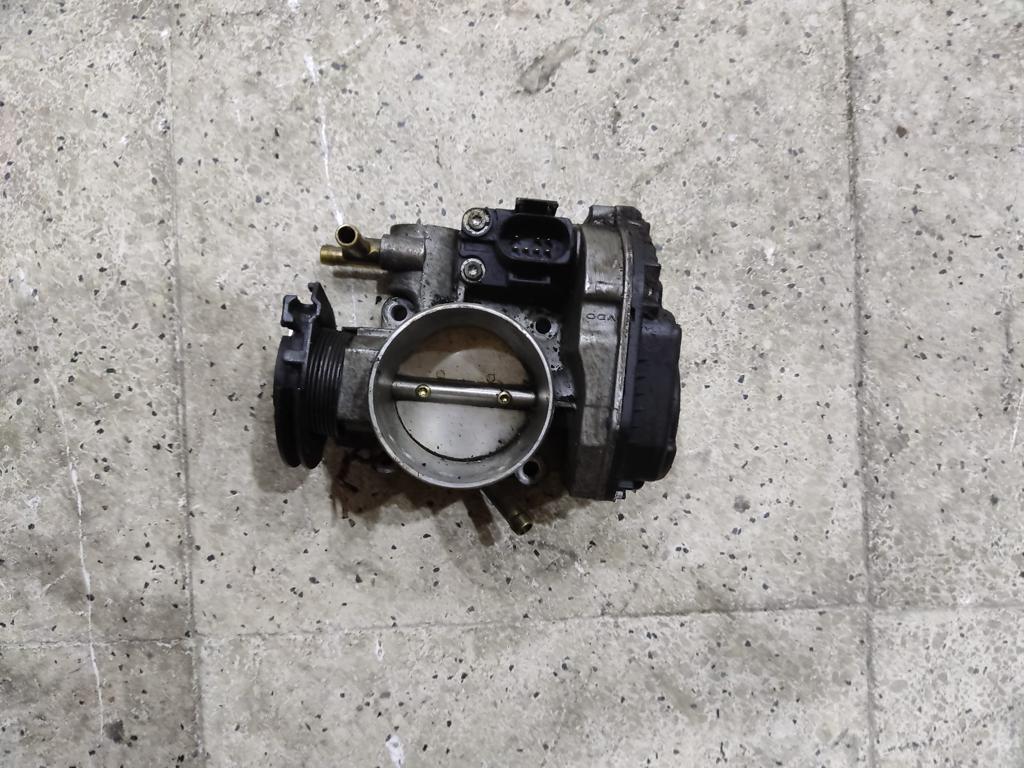 VOLKSWAGEN 1.8 T gaz kelebeği VOLKSWAGEN 1.8 T gaz kelebeği