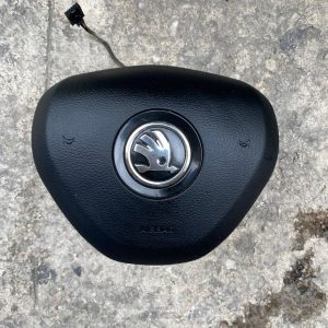 Skoda Octavia 2020 model airbag